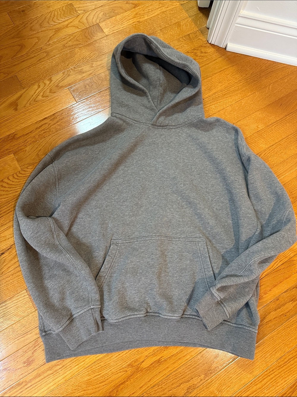 Abercrombie Classic Men's Hooded Sweatshirt - Picture 1 of 2